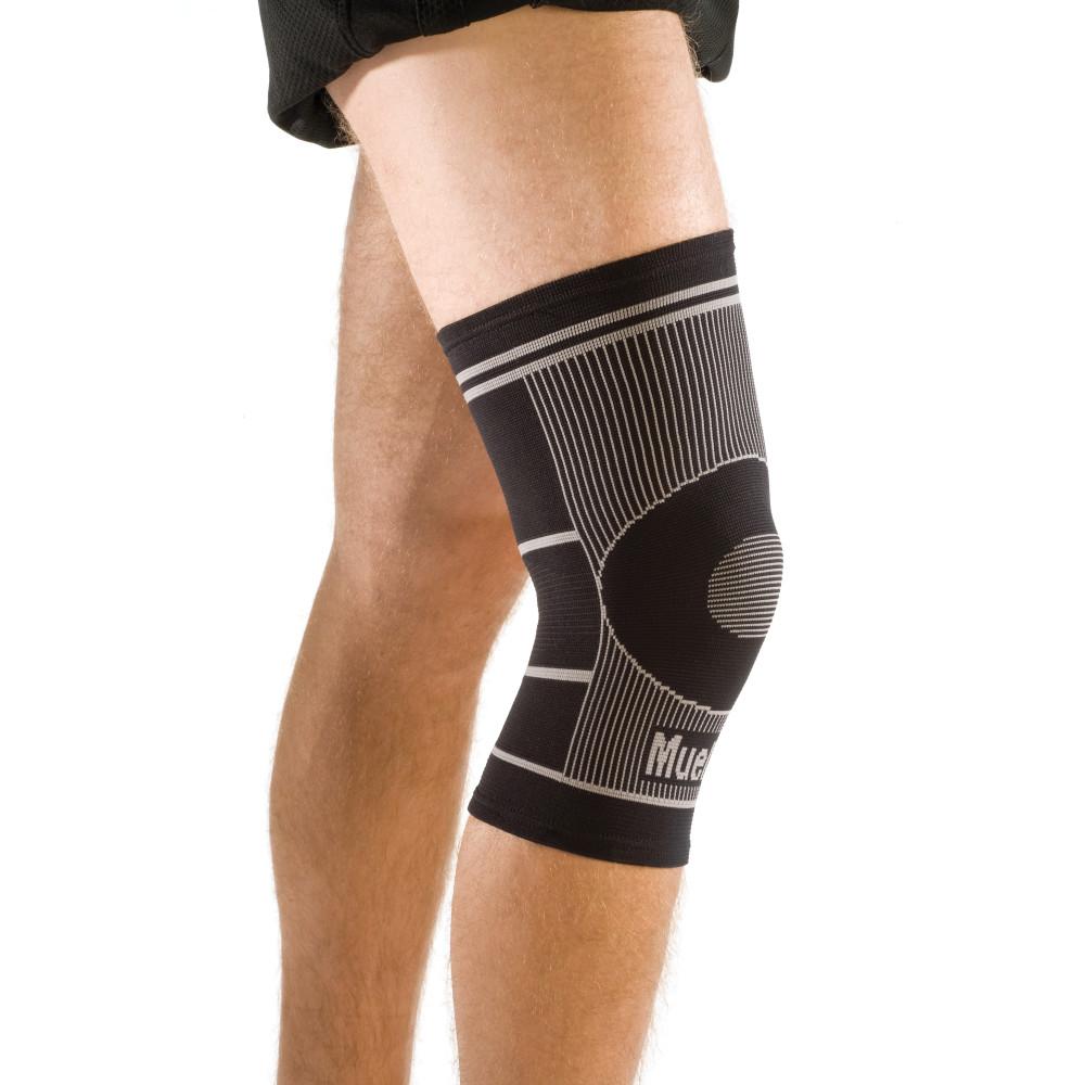 Mueller 4-Way Stretch Knee Support